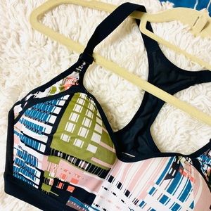 VICTORIA SECRET SPORTS BRA